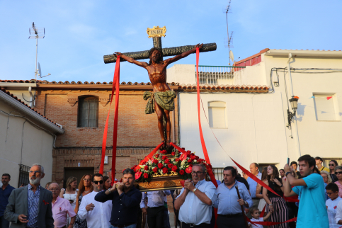 El Cristo de la Misericordia vuelve a salir en procesión por las calles