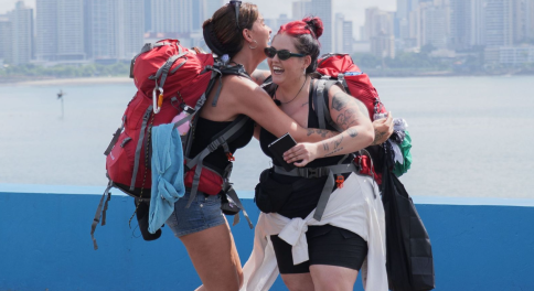 Andrea Compton gana el reality más extremo de RTVE y coloca a Roblelacasa en el mapamundi 