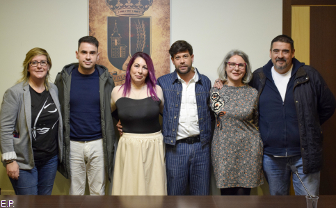 Gema Cañones es proclamada nueva alcaldesa de Quer tras prosperar la moción de censura