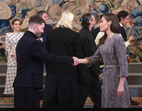 Juan Carlos Pajares, entre el selecto grupo de diseñadores recibidos por la Reina Letizia 