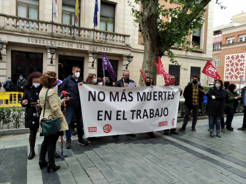 UGT y CCOO reivindican la salud laboral en el Día Internacional de la ...