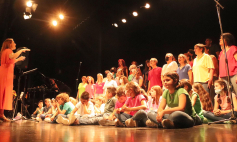 Los coros de la Escuela Municipal de Música abrieron el ciclo de audiciones de fin de curso