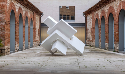 El escultor Arturo Berned inaugura la exposición ‘Como el viento, blanco’ en el Museo Francisco Sobrino 