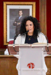 Beatriz Cano toma posesión como concejala del PSOE en el Ayuntamiento de Azuqueca