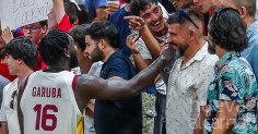 Las 50 mejores fotos del vibrante partido de basket que enfrentó en Guadalajara a España y Argentina