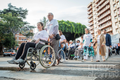 Enfermos de esclerosis múltiple marchan para dar visibilidad a su enfermedad