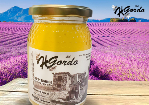 Héctor Gordo produce la mejor miel de lavanda desde Muduex 