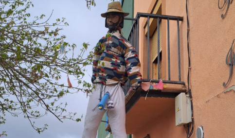 La tradición española del judas en la Semana Santa asoma en un pueblo de Molina