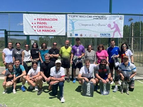 Gran ambiente deportivo en los torneos de pádel de Budia y Valderrebollo, organizados por FADETA 