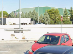 Herido grave un trabajador tras ser atropellado por una carretilla elevadora en una fábrica de Azuqueca