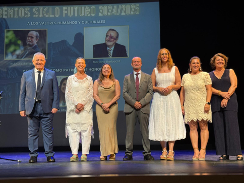 Homenaje a la cultura y la ciencia