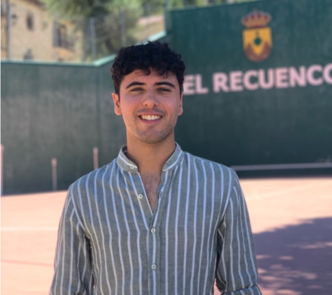 Enrique Collada, alcalde de El Recuenco, primer español en ganar el premio “Político del Año 2025” a nivel mundial por la organización One Young World 