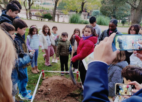 El Consejo de la Infancia de Guadalajara sella sus sueños en la ‘Cápsula de Tiempo’ como cierre del Mes de la Infancia
