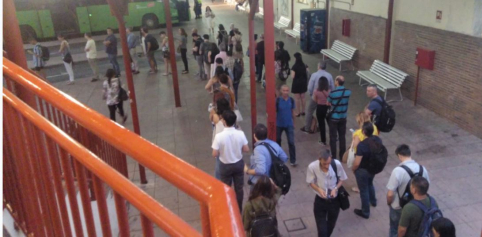 Cientos de viajeros atrapados en la estación de autobuses de Guadalajara