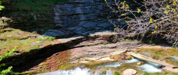 Recreamos una experiencia paisajística en un hotel del Alto Tajo que pone sus ‘cimientos’ en El Recuenco