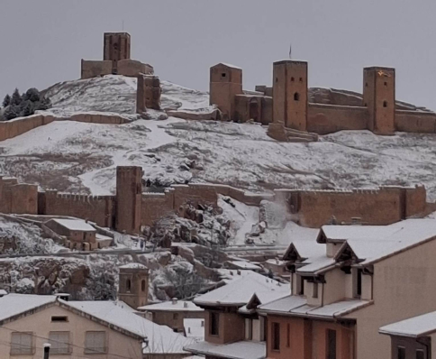 Molina de Aragón no defrauda: su estampa aún más bella cubierta de nieve