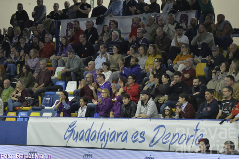 La afición del Sanicentro BM Guadalajara, una de las más fieles de Asobal