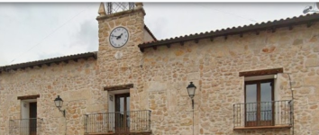 El alcalde de Gualda antepone las carencias del pueblo a su obligación de exhibir la bandera de España