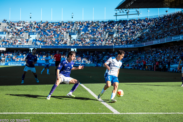 Enric Gallego amarga la visita del Dépor al Heliodoro