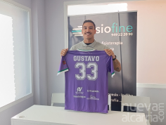 Gustavo Andrade, sin miedo: “La presión es parte del balonmano profesional, estoy tranquilo”