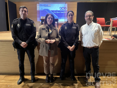 Policía Nacional alerta en Guadalajara del aumento de estafas digitales a mayores en una charla del Plan Mayor de Seguridad