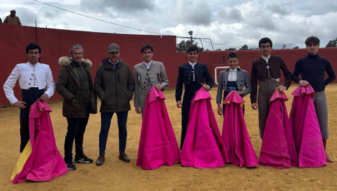 La Escuela Taurina de Guadalajara realiza un tentadero formativo en la ganadería de Diego Curiel