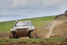 Joao Ferreira y Filipe Palmeiro conquistan el barro alcarreño en el Rallye TT