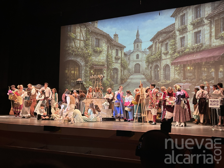 El recuerdo a Emilio Fernández Galiano marca la gala Populares Nueva Alcarria