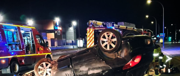 Tres heridos tras el vuelco de un turismo a la altura del Escartín