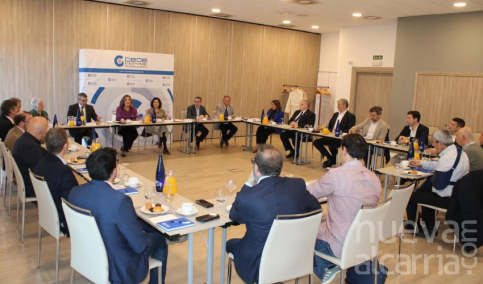 El Comité de Dirección de CEOE-CEPYME Guadalajara se reúne con la consejera de Economía para analizar la situación económica de la provincia