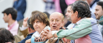 Tres diestros lucen en Brihuega ante a Rappel, Tana Rivera y Cari Lapique, su maestría al capote