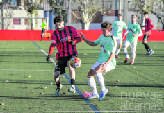 El Azuqueca no da la sorpresa y sigue en la zona de descenso
