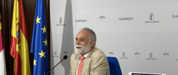 La Feria de FP, Artes Plásticas y Diseño se consolida con la presencia de 20 centros, 14 empresas, más de 3.000 estudiantes y 280 docentes