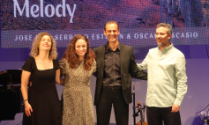 ‘New age’ entre amigos en la Casa de la Cultura de Cabanillas