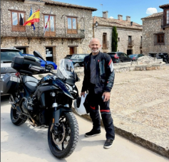 Antonio Lobato cambia el asfalto  de la F1 por las curvas de la Alcarria