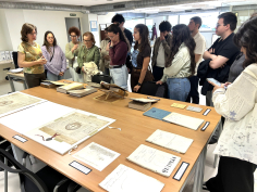 El Archivo Municipal de Guadalajara recibe a los alumnos de gestión documental del Ejército de Tierra