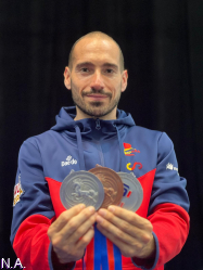 El alcarreño Mario Simón conquista tres medallas en el Europeo de Wu Shu de Lyon