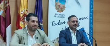 El Ayuntamiento solo reduce un 30% la ampliación de las zonas de pago reguladas, no un 80%