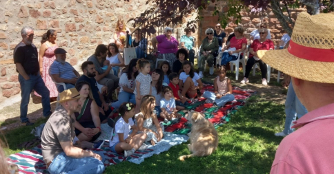 La escuela de Cobeta abre sus puertas y conquista a las familias