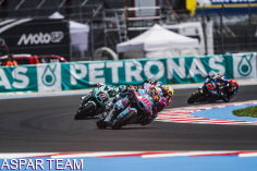 David Alonso roza el podio en Hungría y confirma su progresión en Moto2