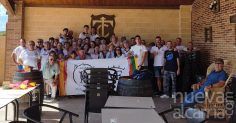 La Peña Taurina Los Encinares visita la ganadería Campos Taurinos en Ciruelas en una jornada de convivencia