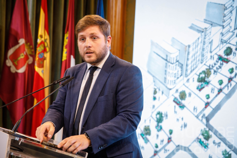 Hernando echa en falta mejor colaboración con Ayuntamiento de Guadalajara, algo que sí encuentra con otros municipios