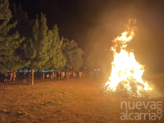 La Asociación de Vecinos Río Henares celebra este martes su tradicional Hoguera de San Juan 