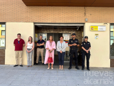 Minuto de silencio en la Subdelegación por las mujeres asesinadas por violencia machista en la provincia de Málaga y Alicante