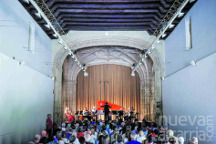 Villa-Rojo triunfa en Granada con su homenaje a Falla