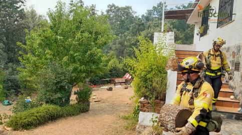 INFOCAM protege Semillas ante el avance del flanco derecho del incendio de La Mierla