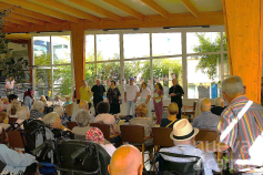Guadalajara celebra su Día de los Abuelos con un homenaje emotivo al valor de los mayores