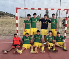 El V Trofeo de Fútbol Sala de Saúca reúne a cuatro localidades y corona al equipo anfitrión en un ambiente de gran participación