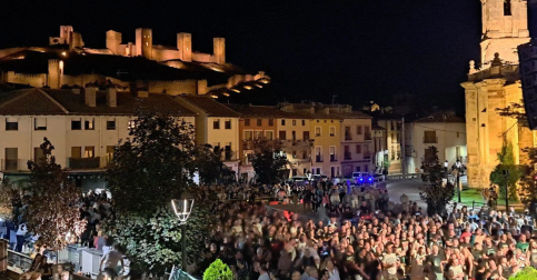 El Drogas convierte Molina de Aragón en una noche de rock