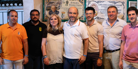 Pastrana homenajea a Ángel Fraile en una noche de lleno en la Plaza de Toros